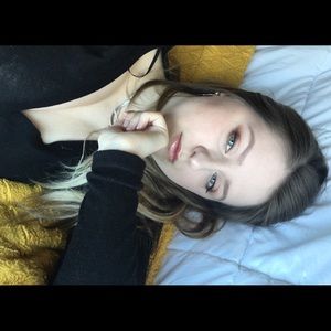 Meet your Posher, Haley